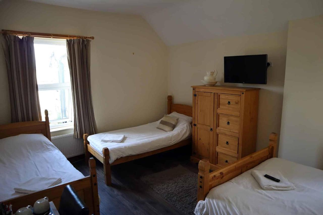 The Hare & Hounds Inn Foulridge ภายนอก รูปภาพ