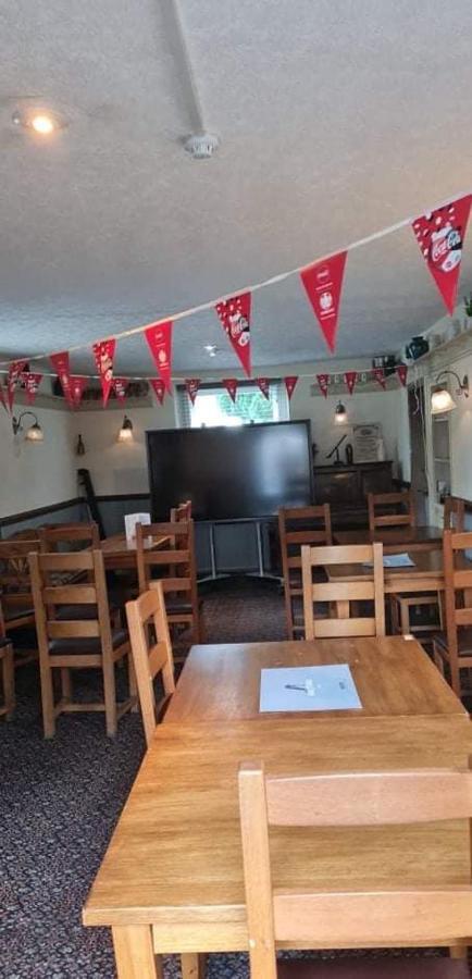 The Hare & Hounds Inn Foulridge ภายนอก รูปภาพ