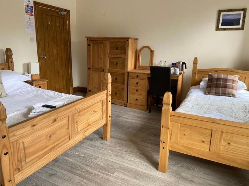 The Hare & Hounds Inn Foulridge ภายนอก รูปภาพ